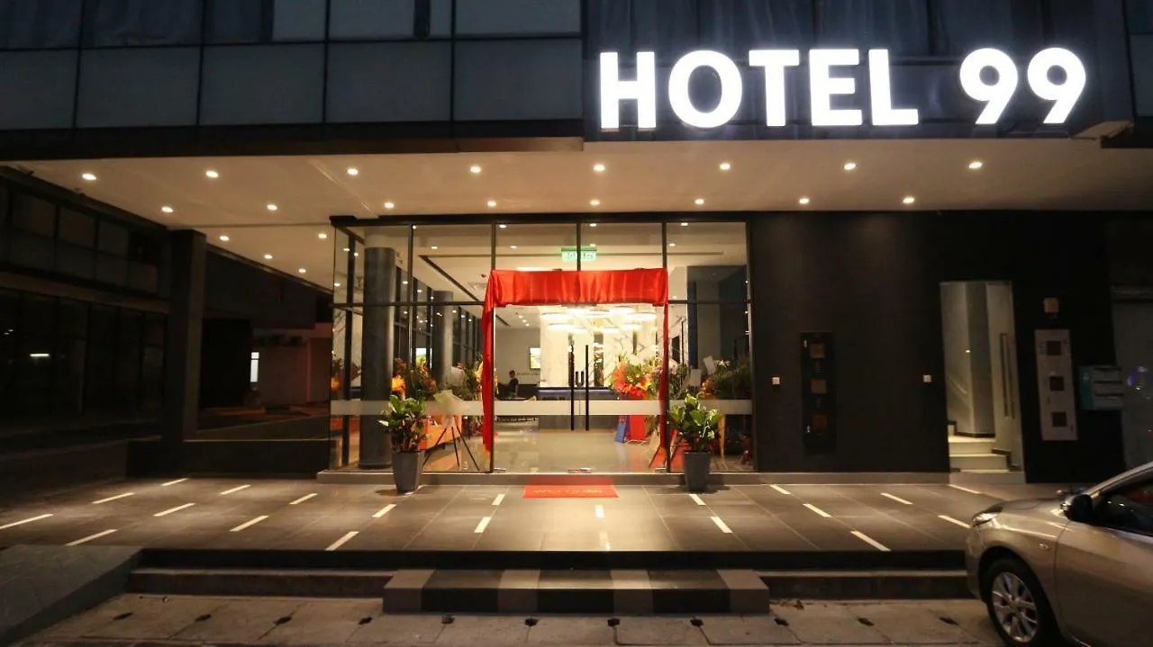 Hotel 99 Sepang Klia & Klia2 3*,