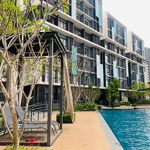 Coresoho By Bkastaycation Kotawarisan Klia Airport, Free Wifi Appartement